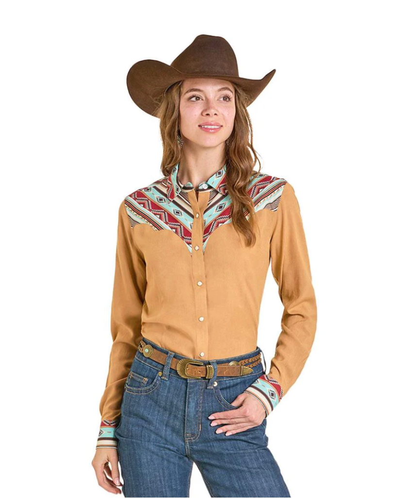 English Riding vs Western Riding Apparel - western